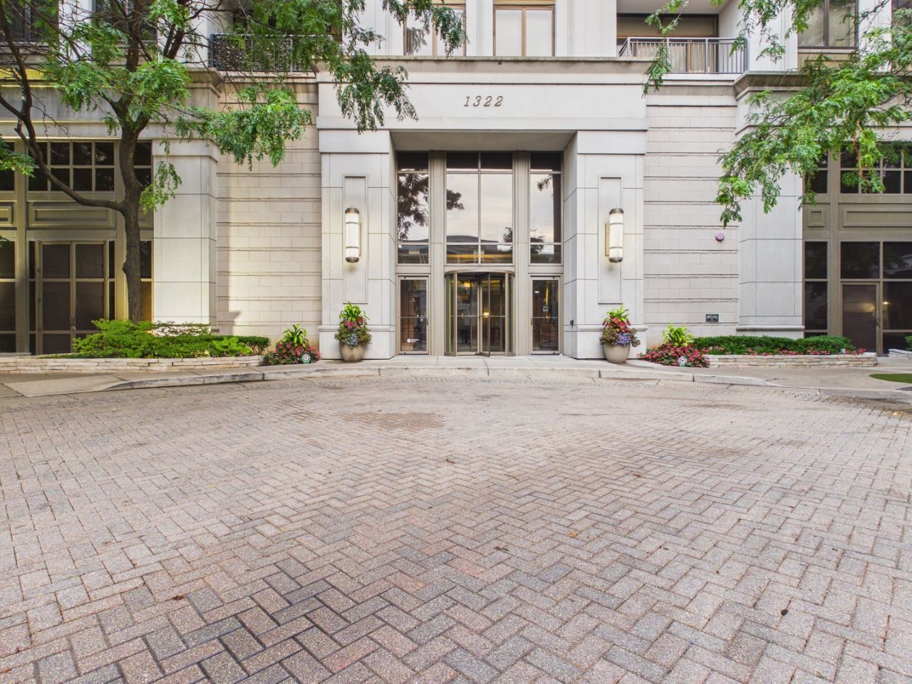 1322 S Prairie Avenue, Unit 1408, Chicago, IL 60605 Main Photo