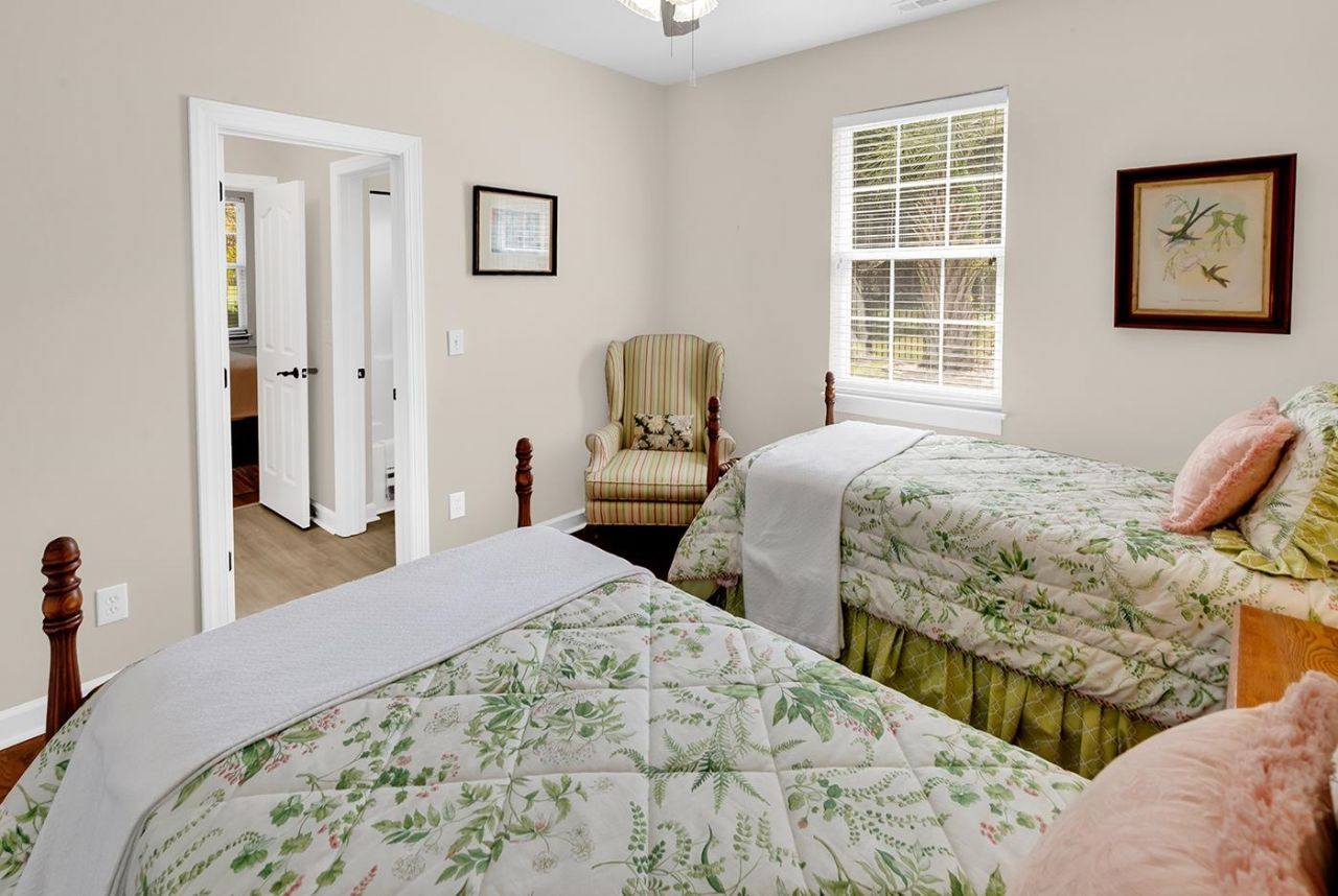 4568 Firethorne Dr. Photo 42