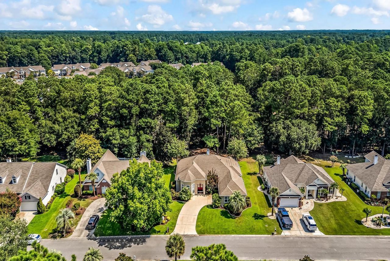 4568 Firethorne Dr. Photo 47