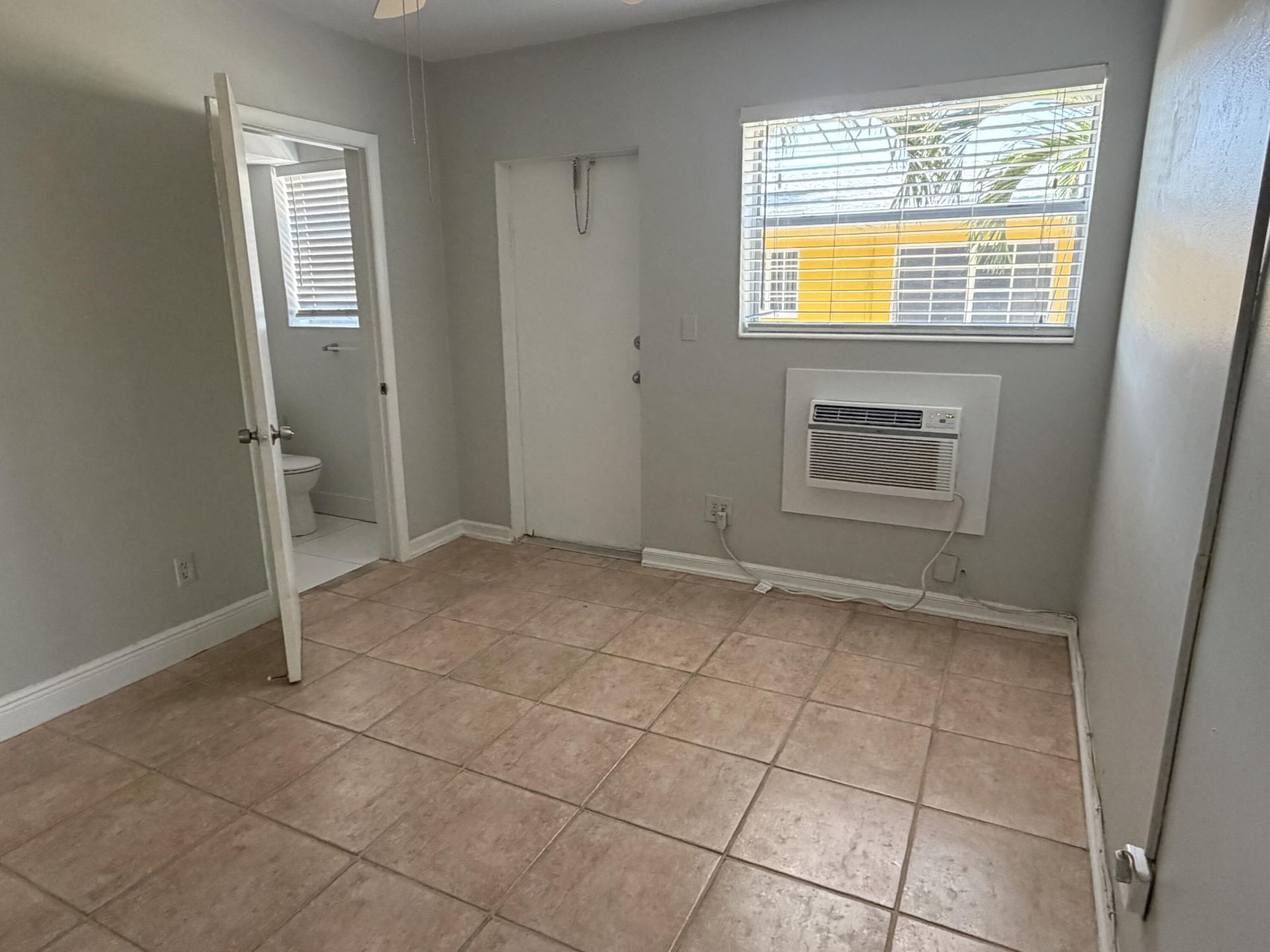 3041 NE 20th Terrace, Fort Lauderdale, FL 33306 Photo