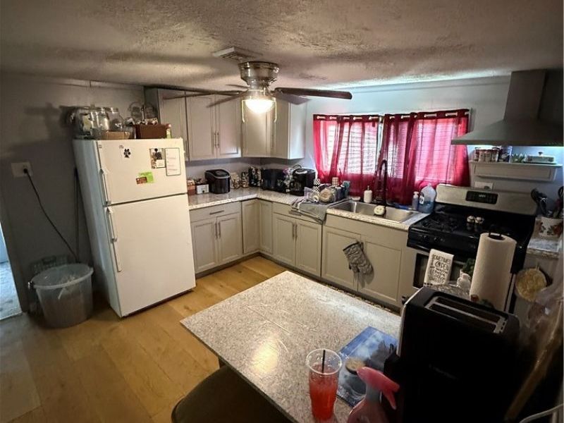 625 Henry Street, Cambridge, OH 43725 Photo 6