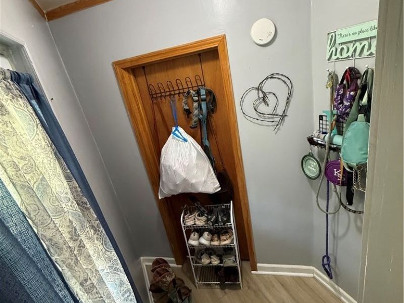 625 Henry Street, Cambridge, OH 43725 Photo 8