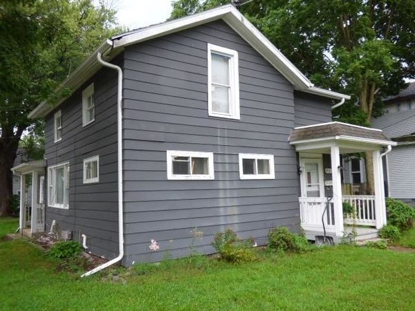 403 Center Avenue, Janesville, WI 53548