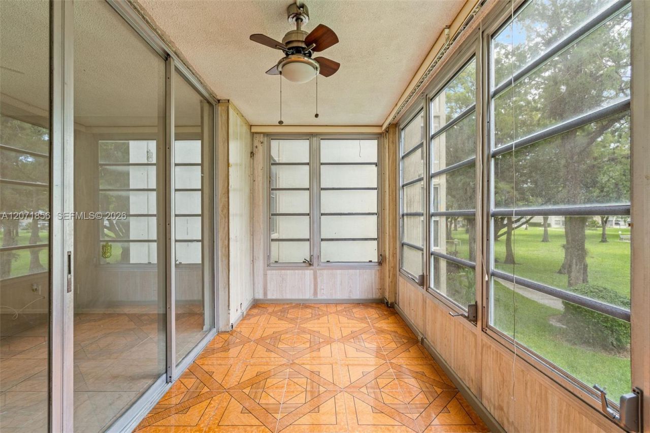 2900 NW 48th Ter , Unit 213, Lauderdale Lakes, FL 33313 Photo