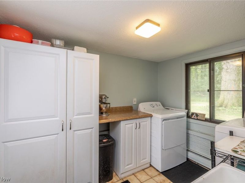 27343 Clinton Drive, North Olmsted, OH 44070 Photo 14