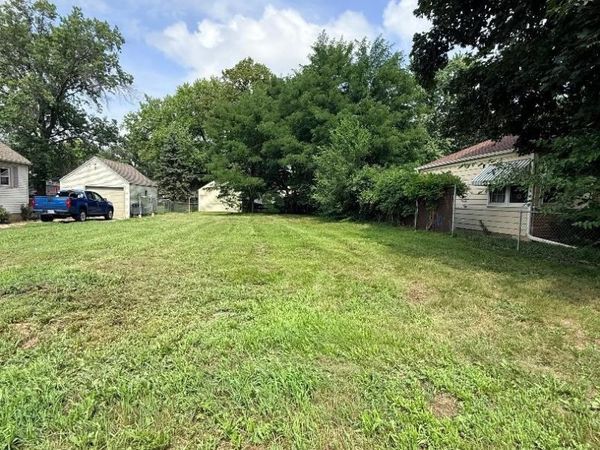 712 RIVER Lane, LOVES PARK, IL 61111