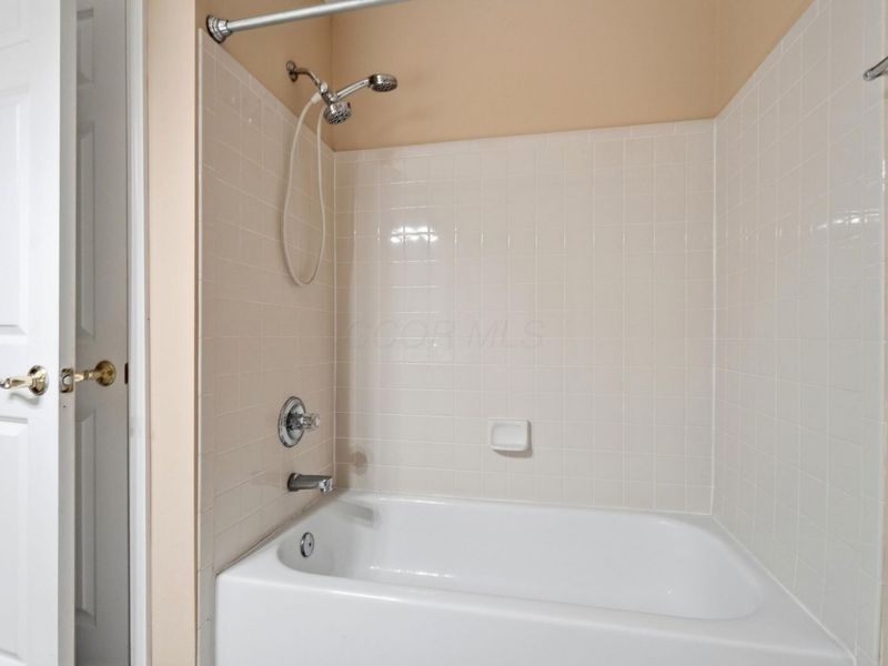 3954 Stapleford Drive , Columbus, OH 43230 Photo 37