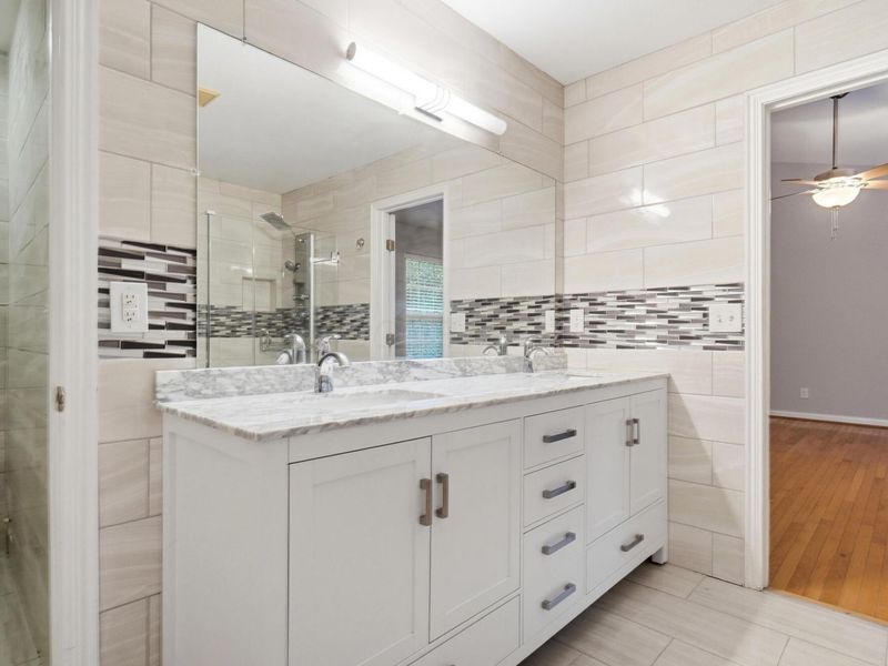 3954 Stapleford Drive , Columbus, OH 43230 Photo 93