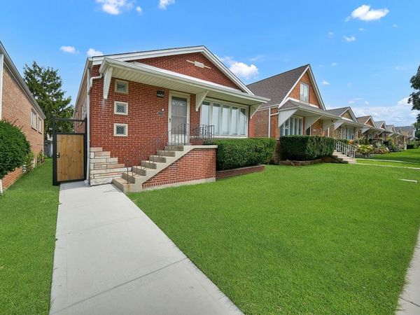 6625 S Kilbourn Avenue, Chicago, IL 60629