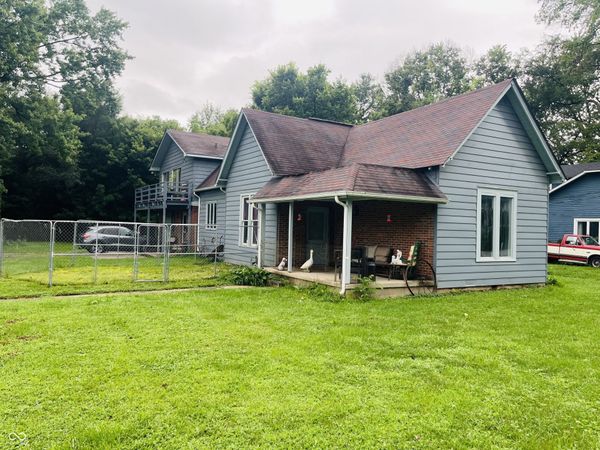 565 Sheridan Road , Noblesville, IN 46060