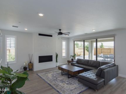 5395 Fossilstone Drive, Sparks, NV 89436 Photo