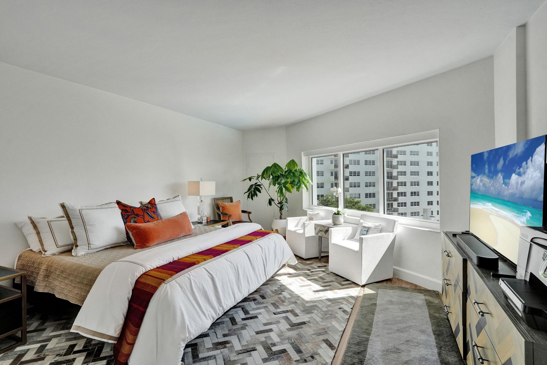 333 Sunset Drive, Unit 401, Fort Lauderdale, FL 33301 Photo