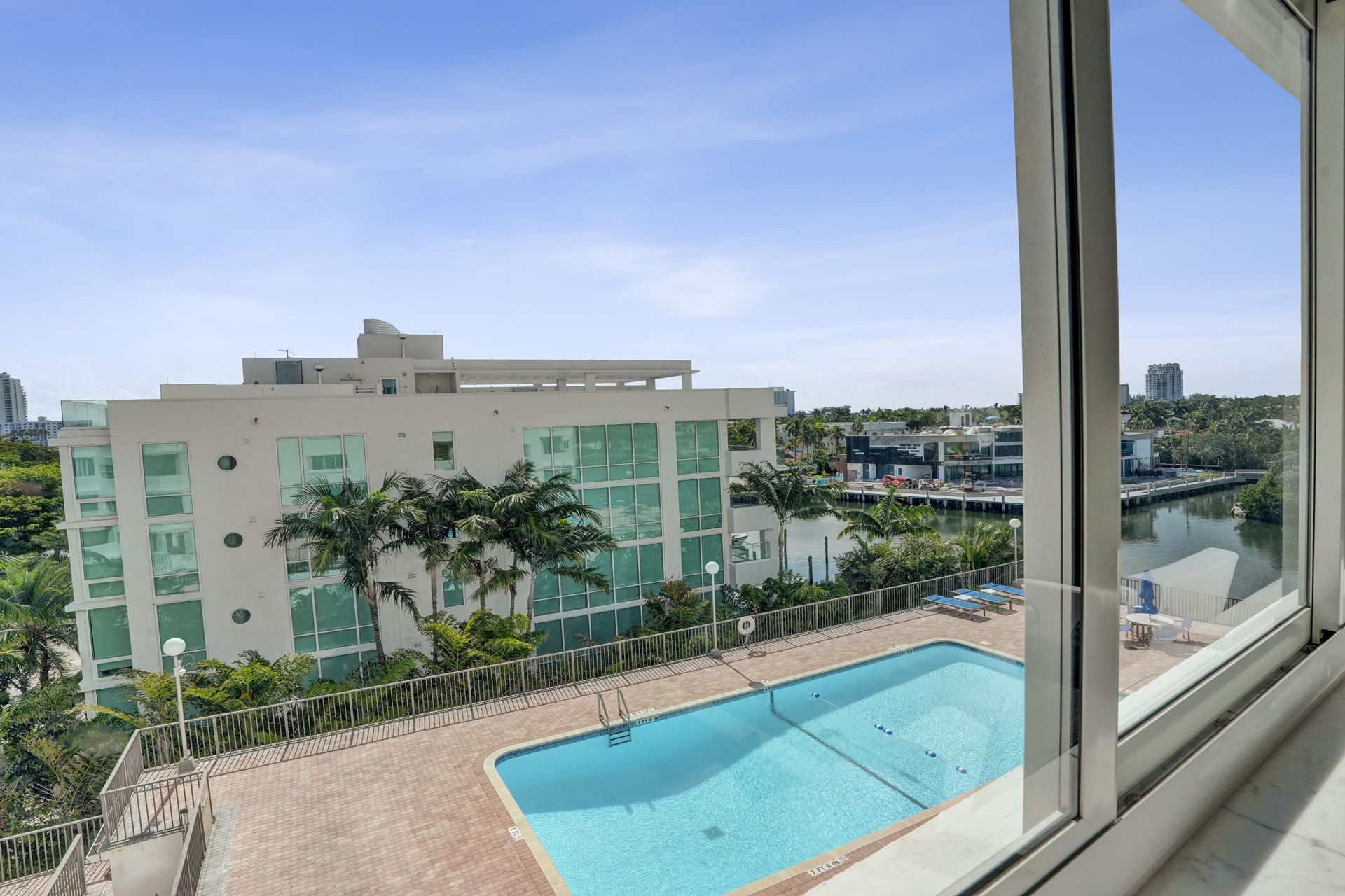 333 Sunset Drive, Unit 401, Fort Lauderdale, FL 33301 Photo