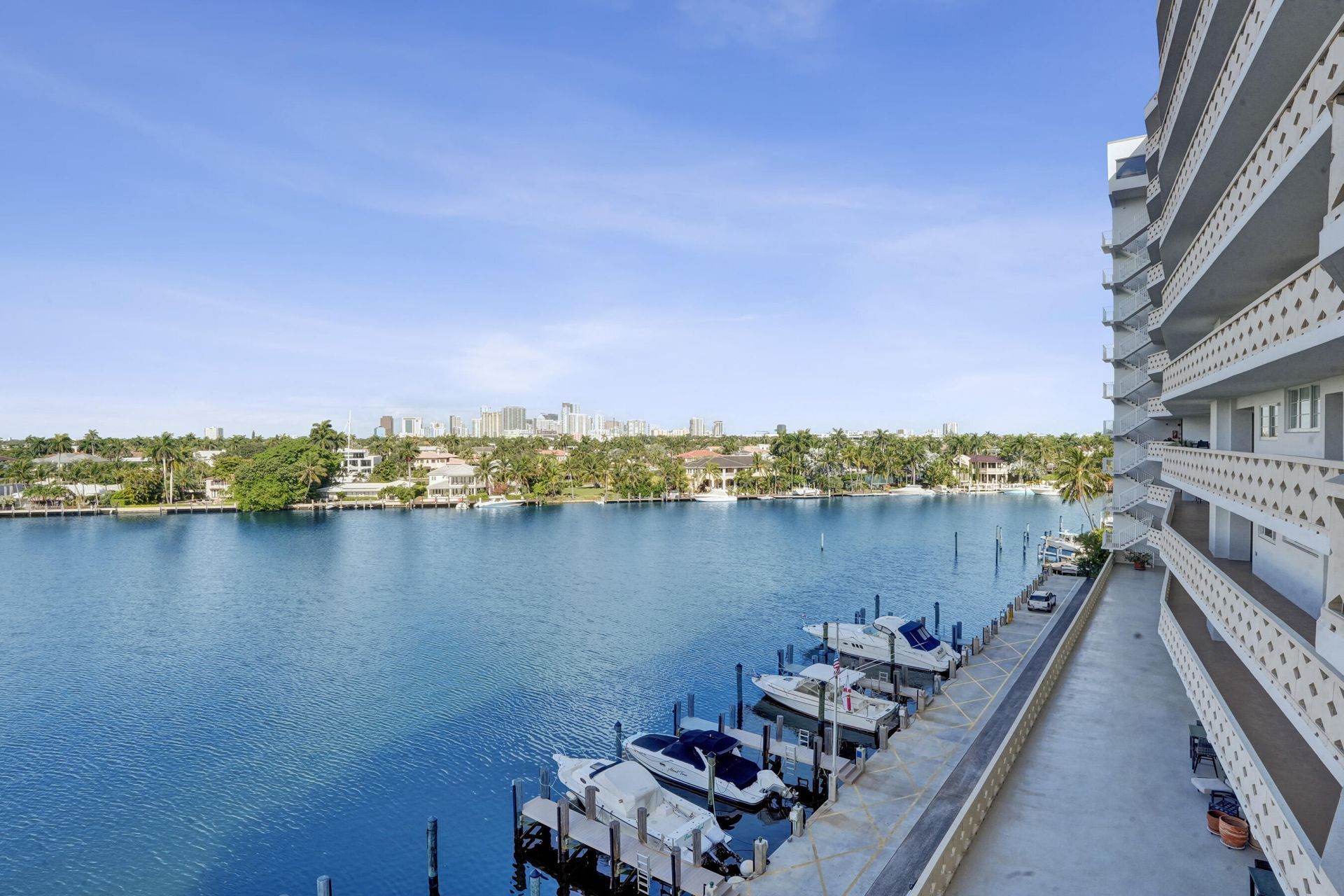 333 Sunset Drive, Unit 401, Fort Lauderdale, FL 33301 Photo