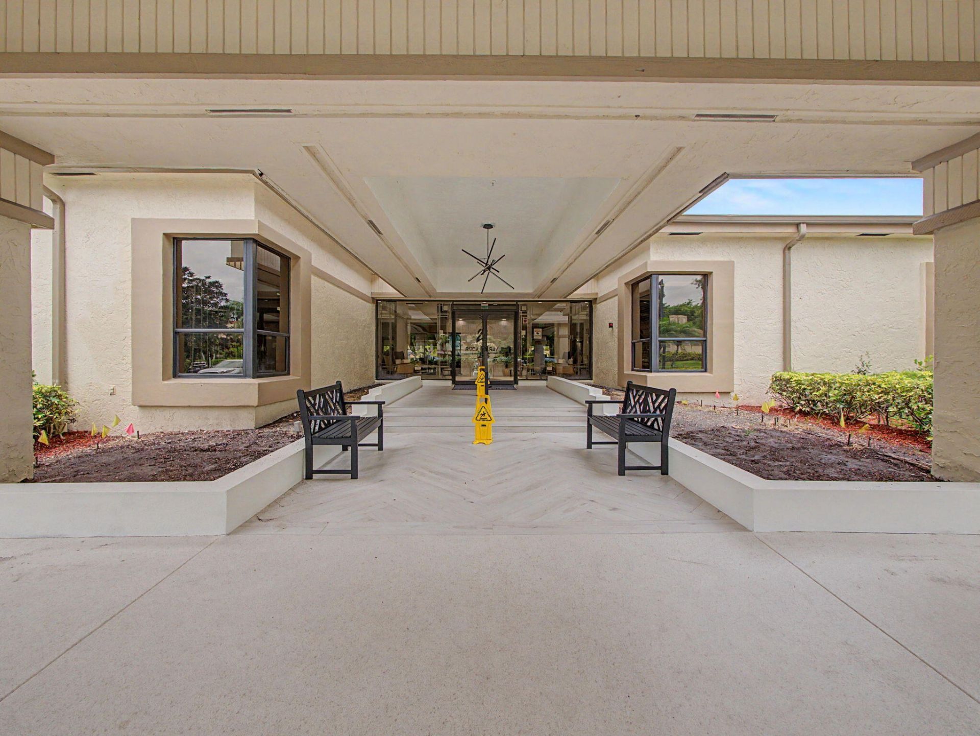 5154 Oakhill Lane, Unit 1022, Delray Beach, FL 33484 Photo
