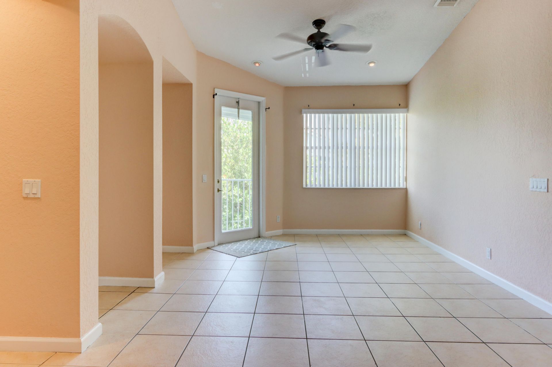 3061 Laurel Ridge Circle, Riviera Beach, FL 33404 Photo
