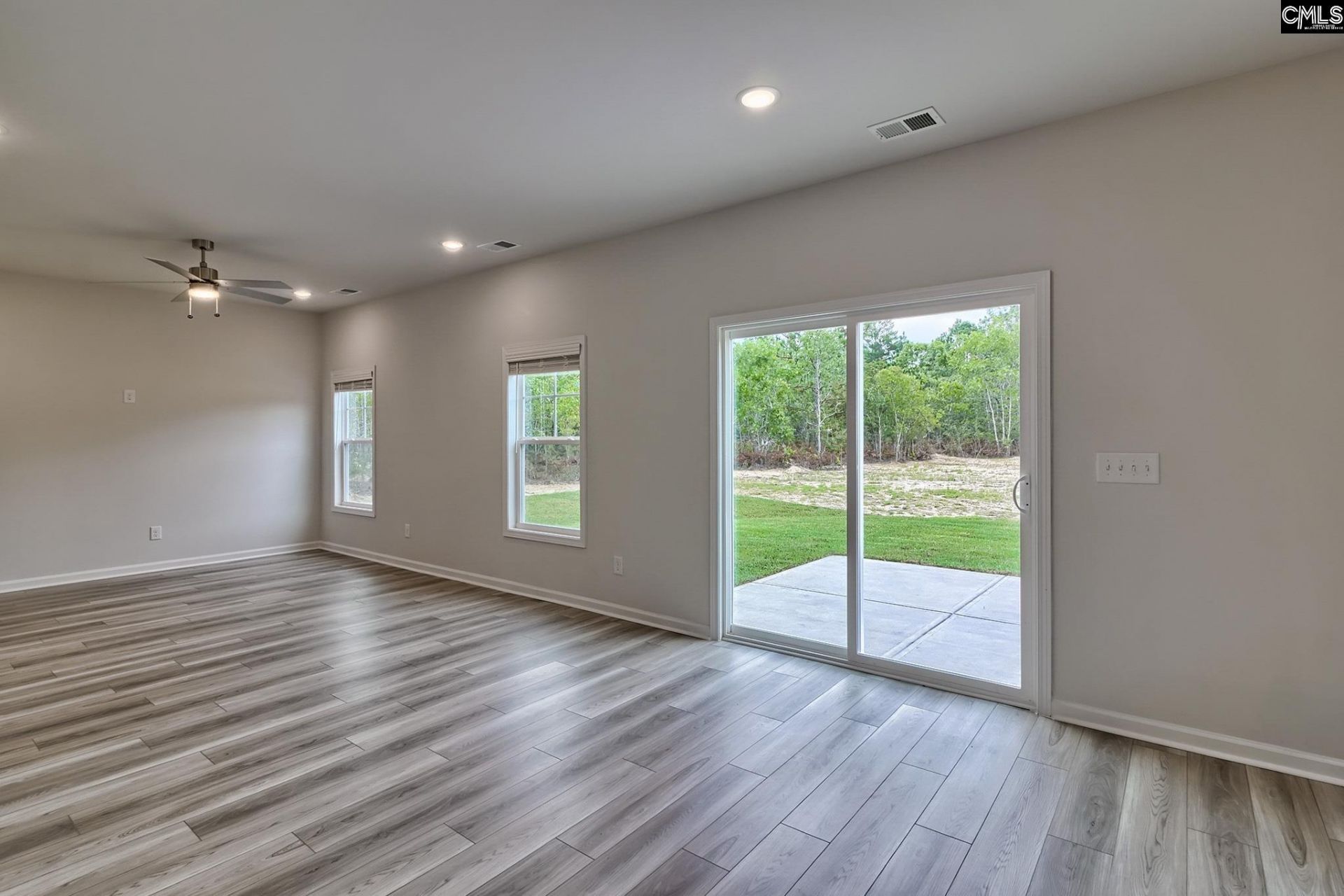 609 Silica Court Photo 7