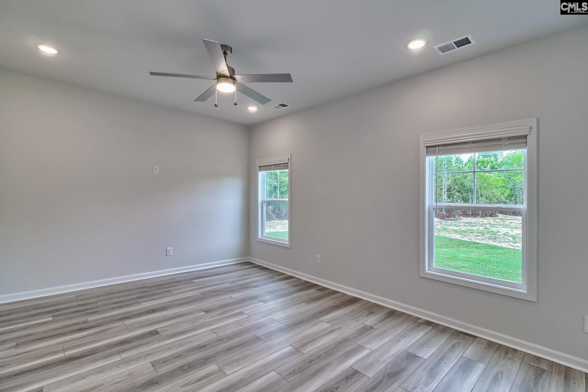 609 Silica Court Photo 9