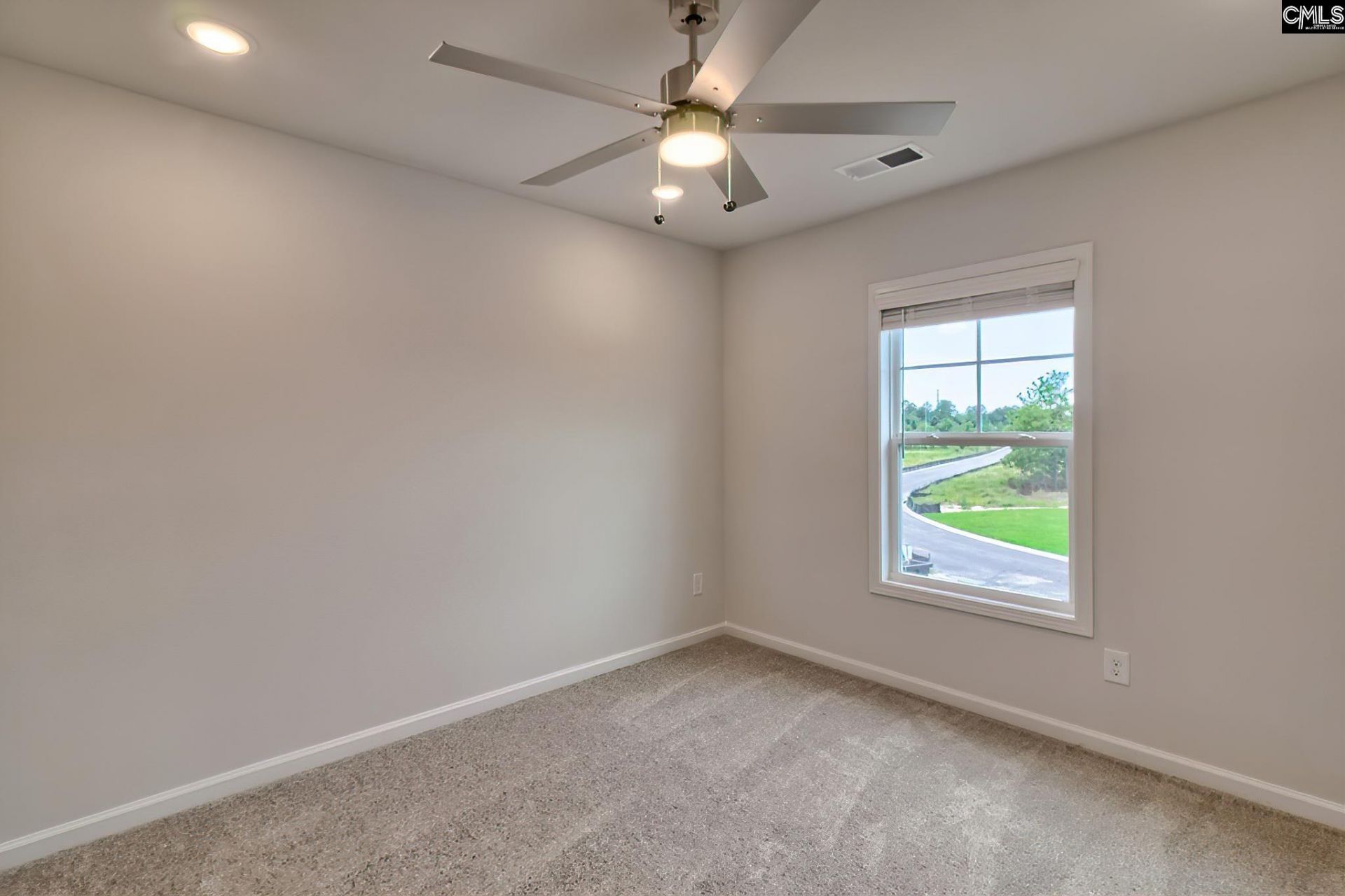609 Silica Court Photo 11