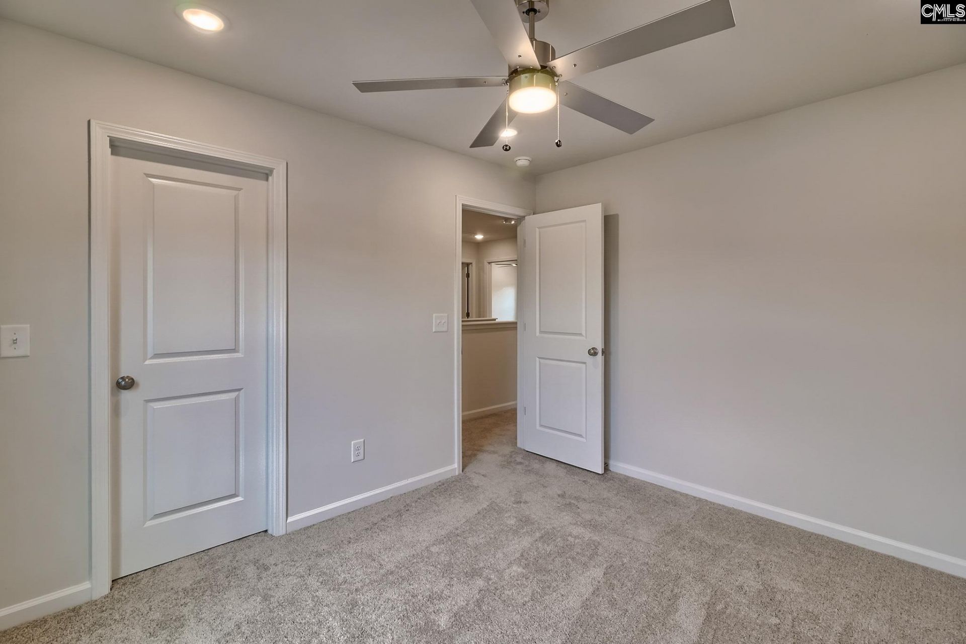 609 Silica Court Photo 12