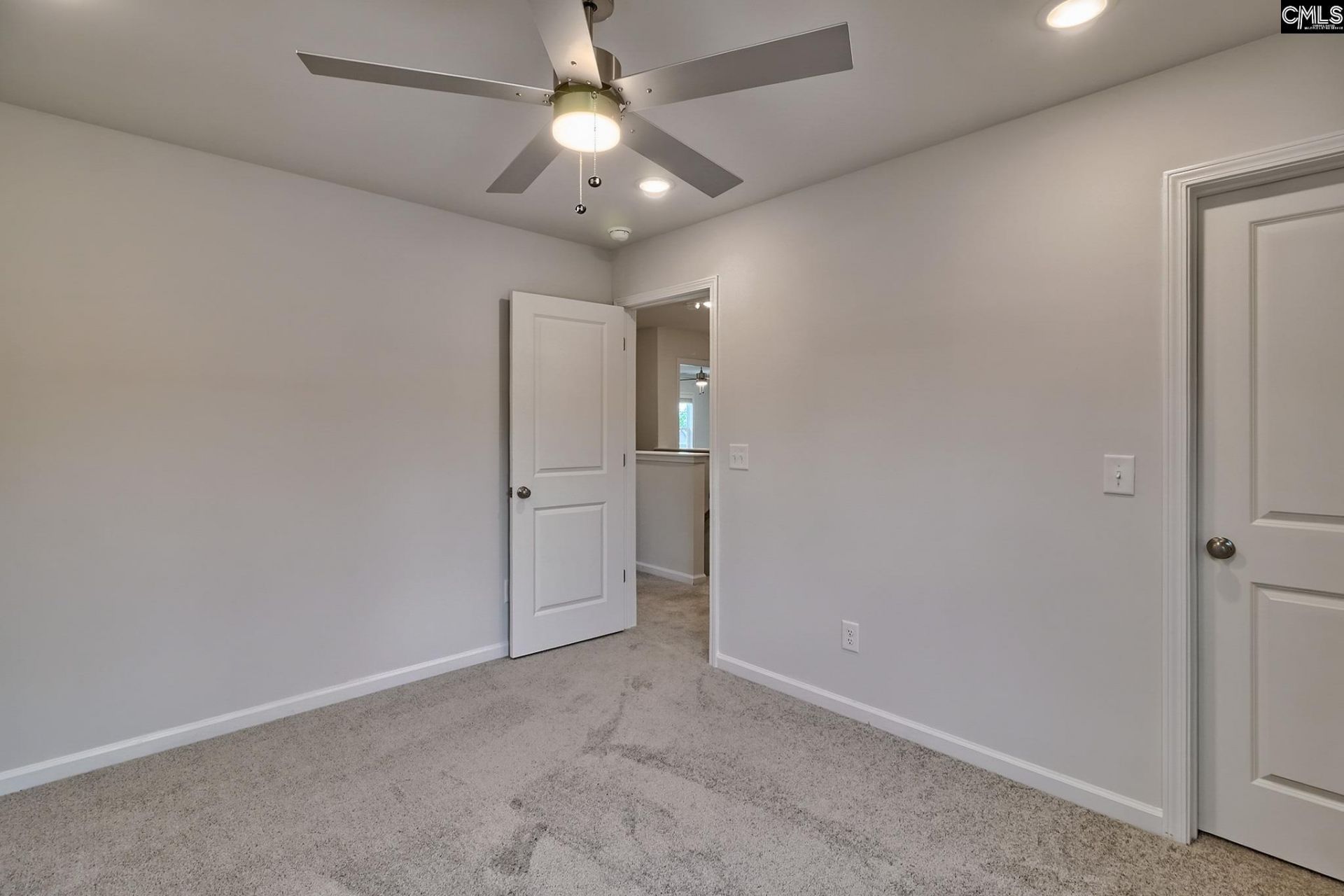 609 Silica Court Photo 15