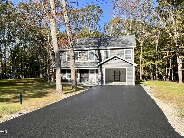 125 Cobblestone Drive , Milford, PA 18337