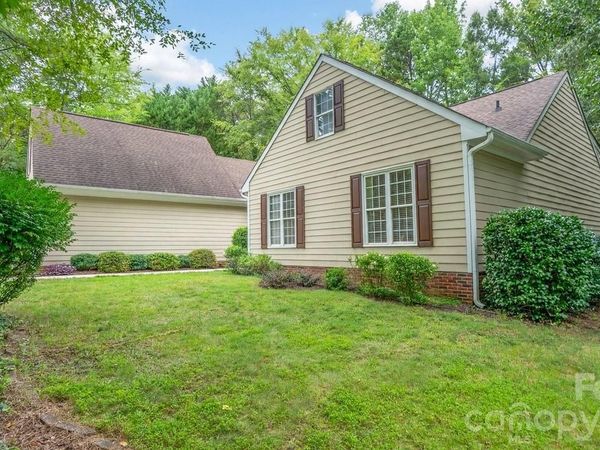 235 Withershinn Drive, Charlotte, NC 28262