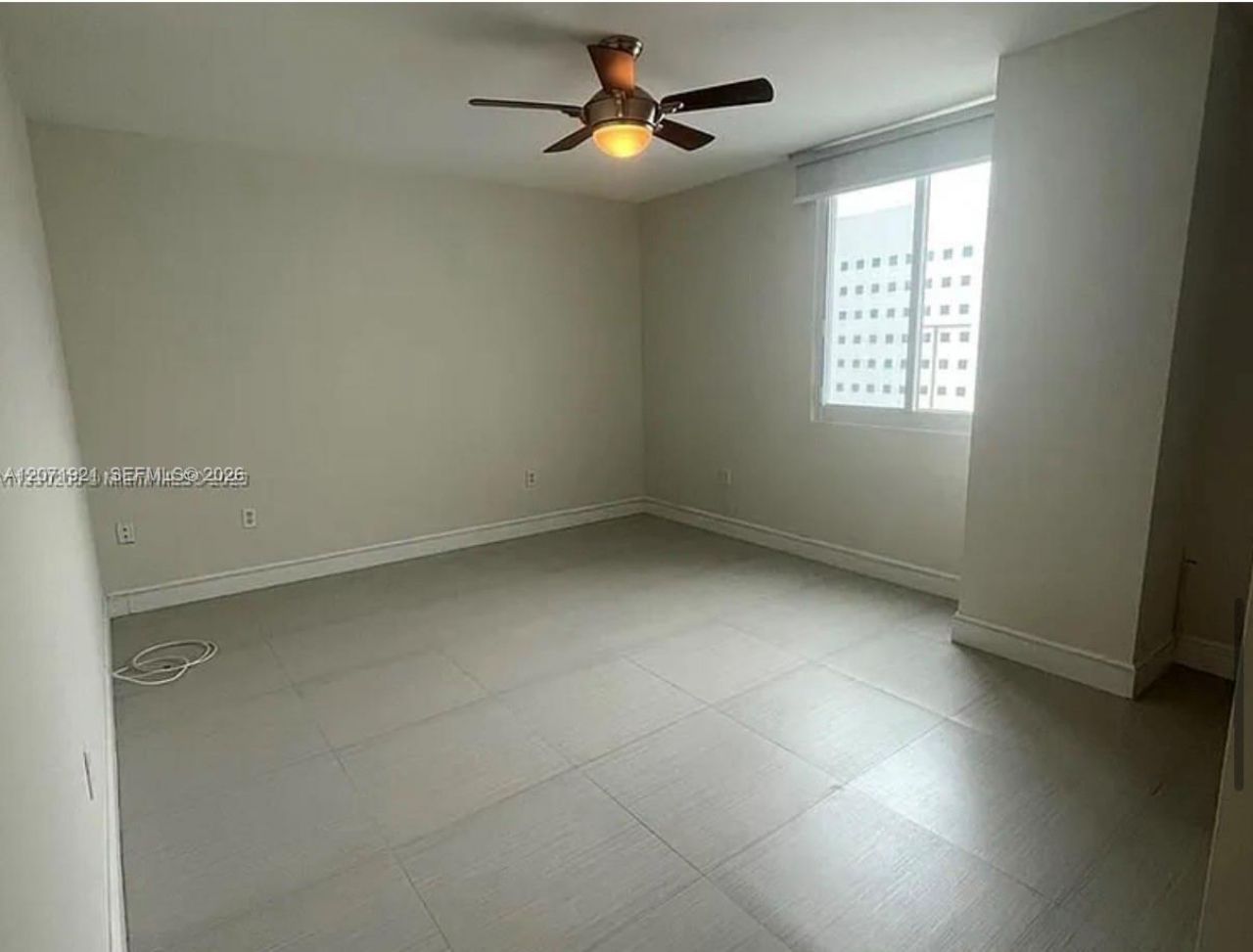 850 N Miami Ave , Unit W-2205, Miami, FL 33136 Photo
