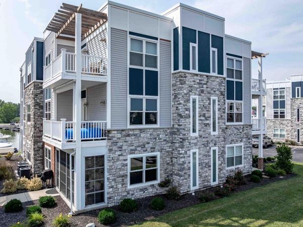 2602 S Waterside Court, Marblehead, OH 43440