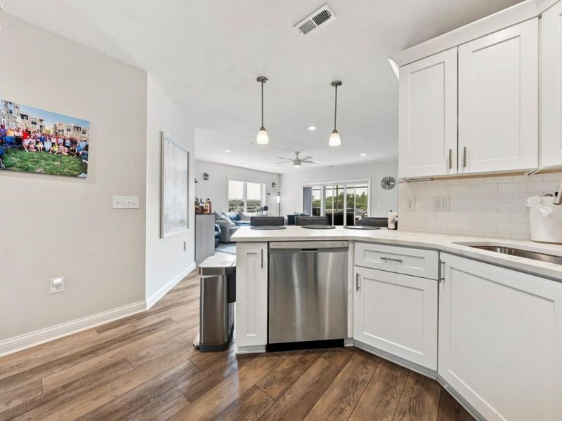 2602 S Waterside Court, Marblehead, OH 43440 Photo 7