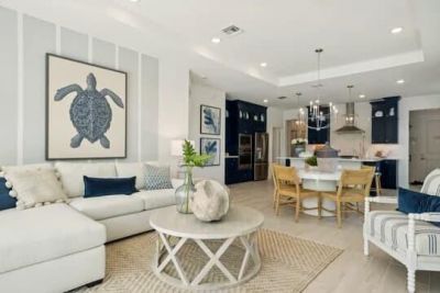 310 Baybreeze Photo 9