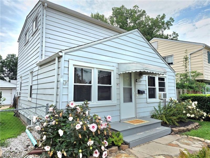 1249 E 342nd Street, Eastlake, OH 44095 Photo 2