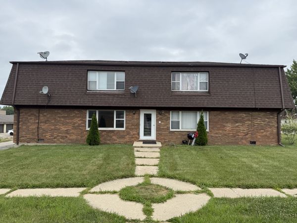 1020 9th Street , Unit 2, Harvard, IL 60033