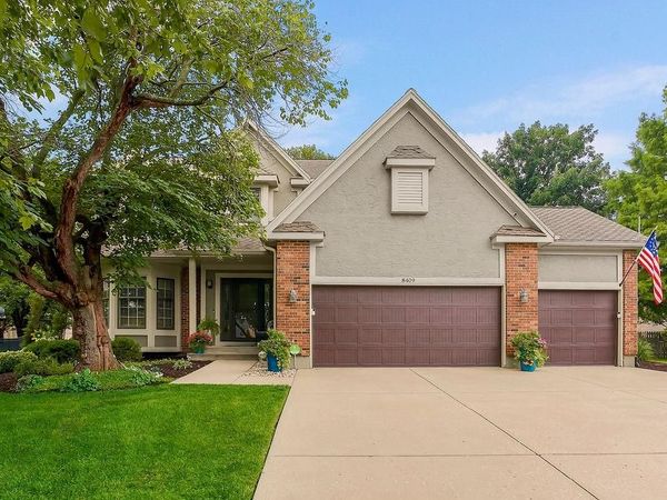 8409 W 154TH Street, Overland Park, KS 66223