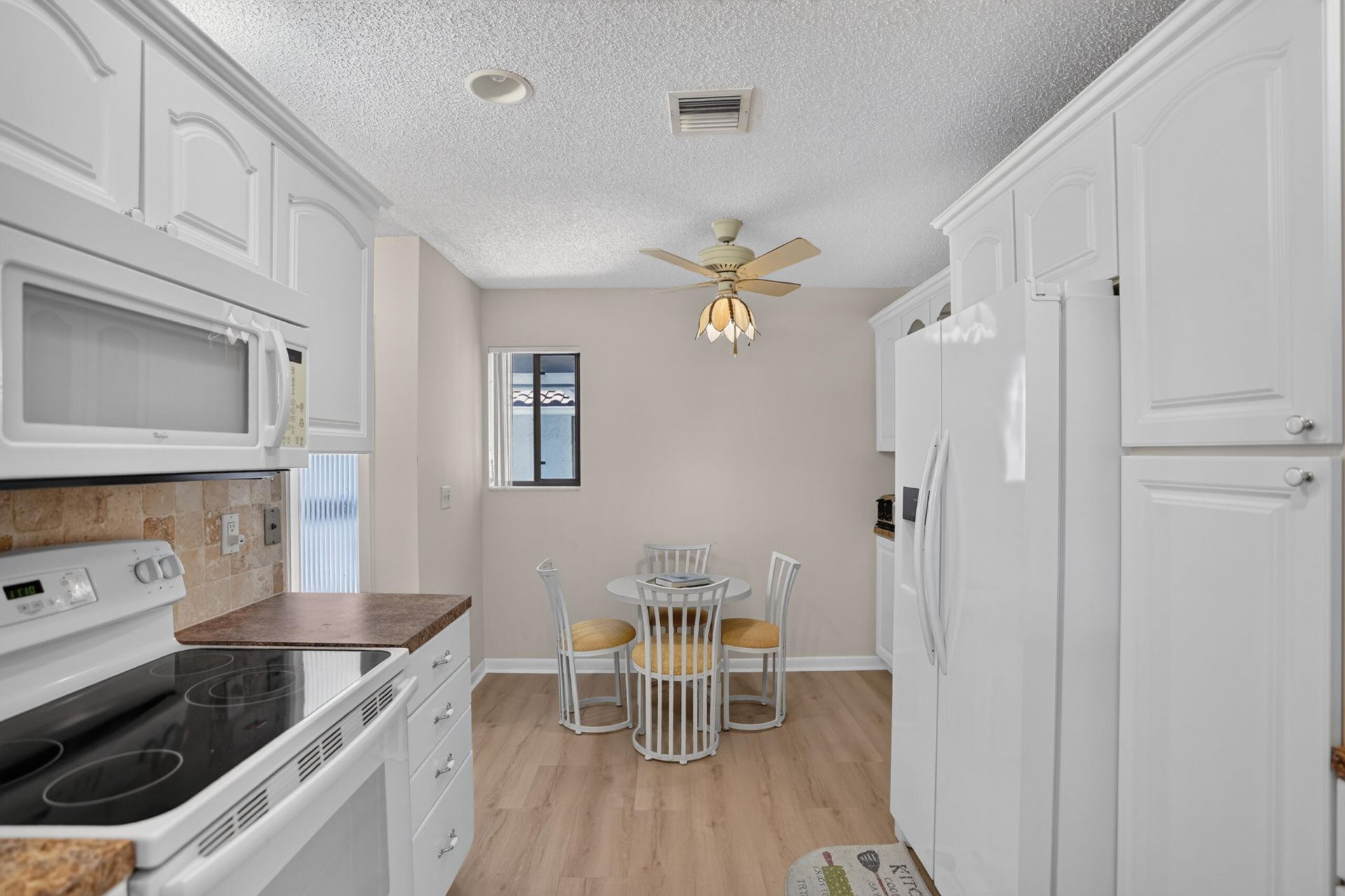65 Pelican Pointe Drive, Unit 2030, Delray Beach, FL 33483 Photo