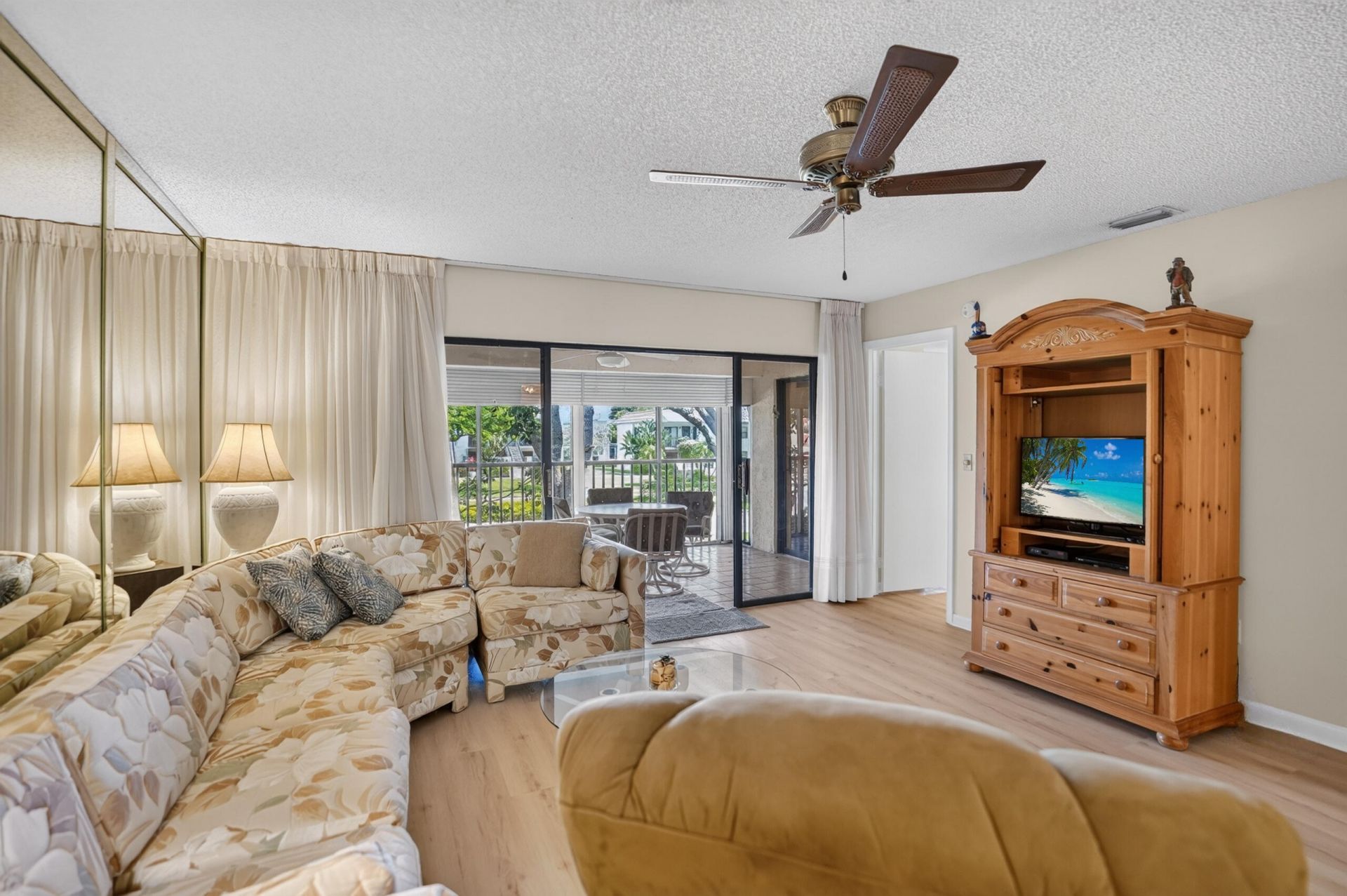 65 Pelican Pointe Drive, Unit 2030, Delray Beach, FL 33483 Photo