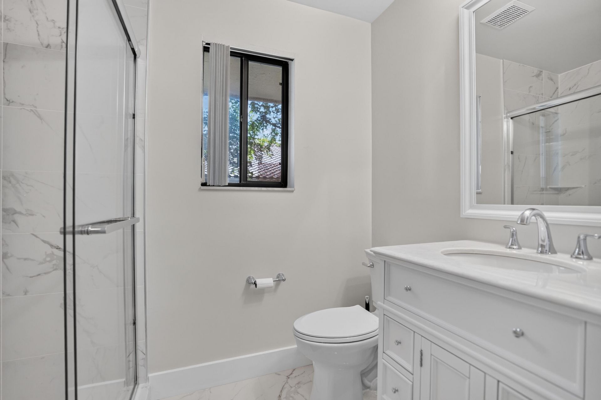 65 Pelican Pointe Drive, Unit 2030, Delray Beach, FL 33483 Photo