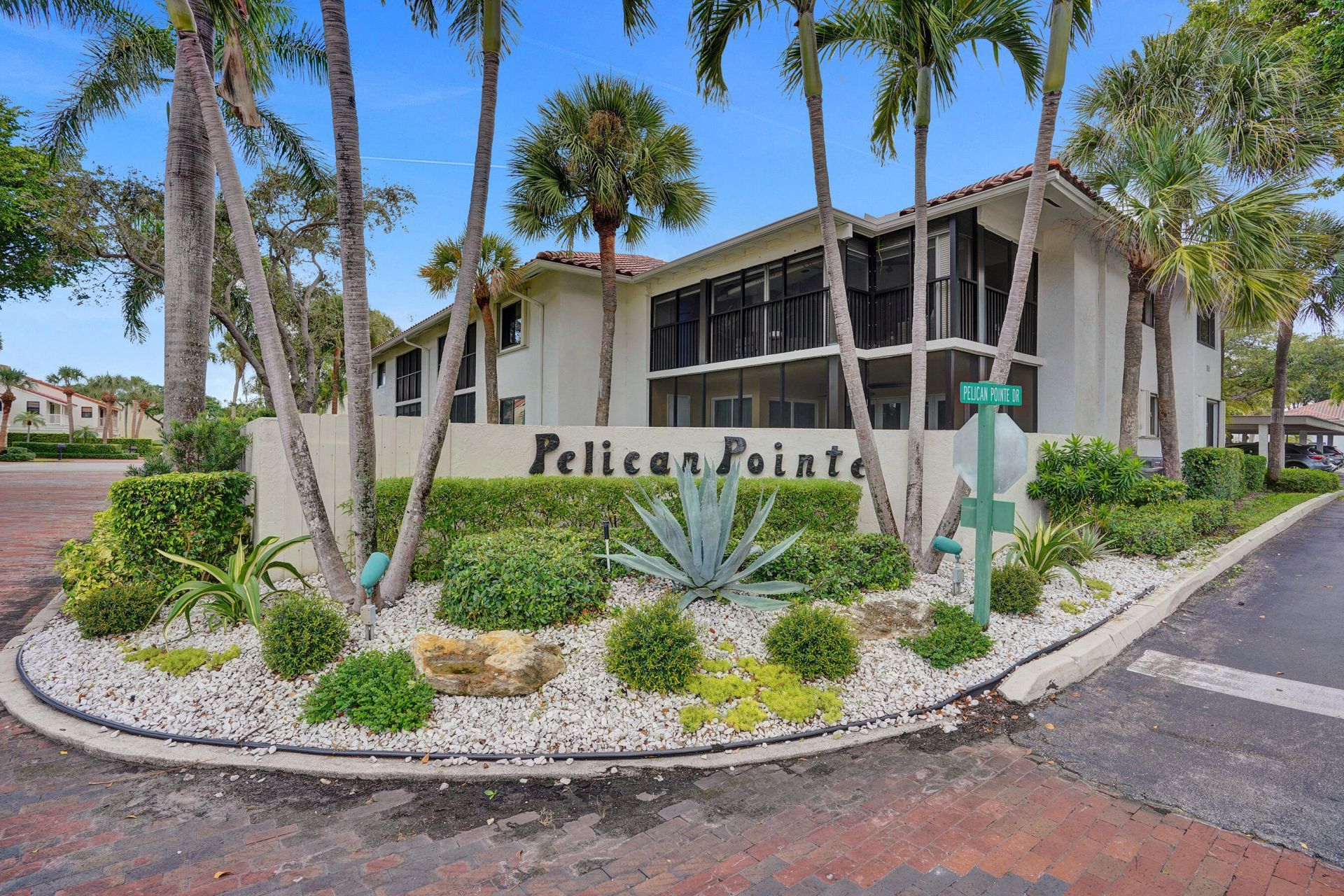 65 Pelican Pointe Drive, Unit 2030, Delray Beach, FL 33483 Photo