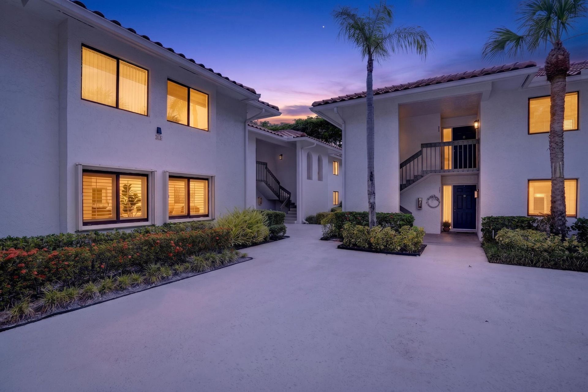 65 Pelican Pointe Drive, Unit 2030, Delray Beach, FL 33483 Photo