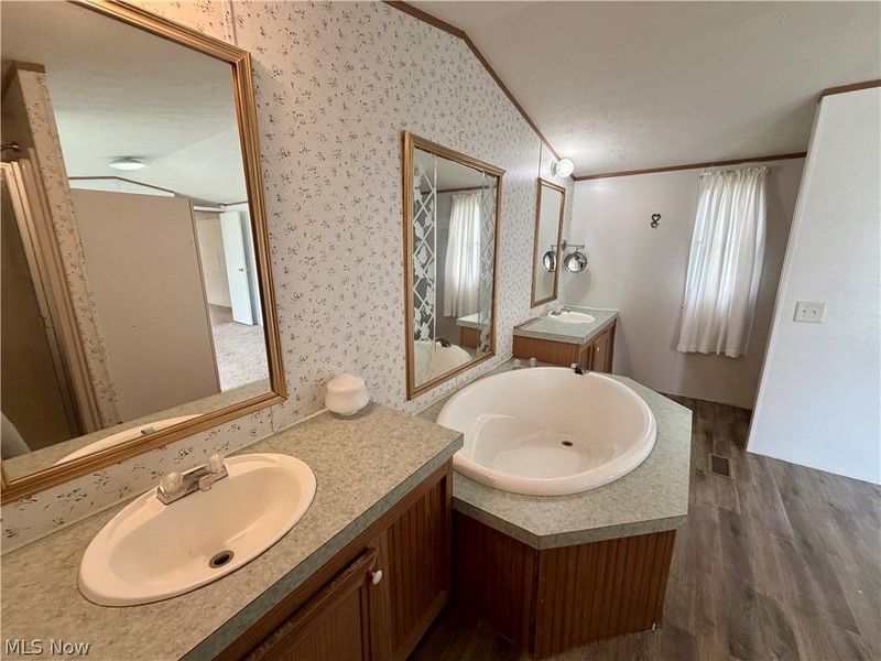5974 Cleveland Road, Unit 18, Wooster, OH 44691 Photo 16