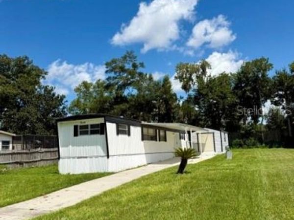 21307 CAMPBELL DRIVE , BROOKSVILLE, FL 34601