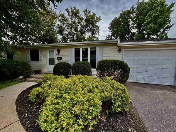 402 South Street, Baraboo, WI 53913