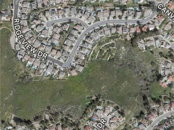 28200 Ridge View Drive, Canyon Country, CA 91387