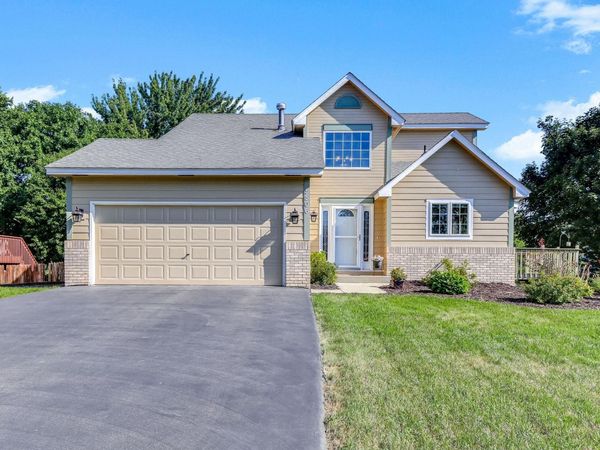 5506 W 137th Street, Savage, MN 55378