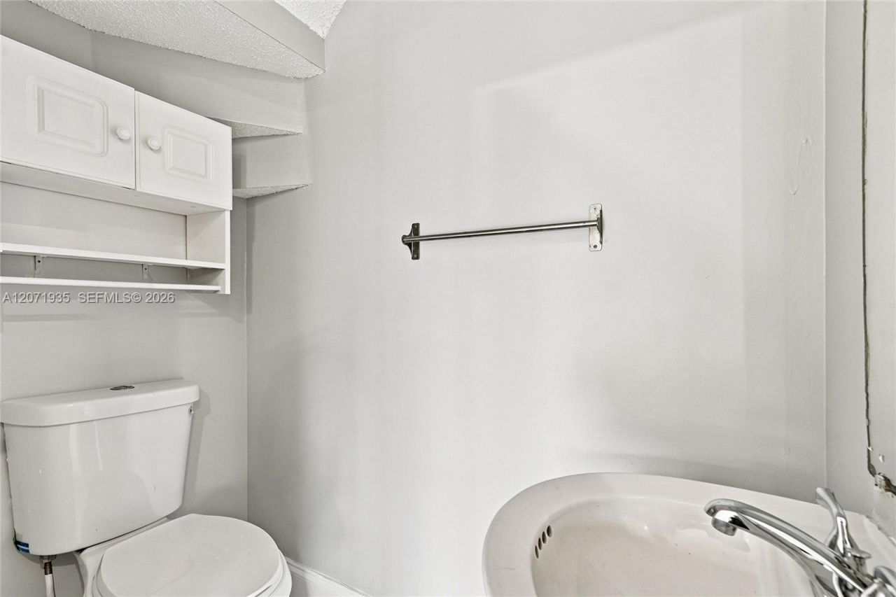 10140 Royal Palm Blvd, Unit 402-B, Coral Springs, FL 33065 Photo