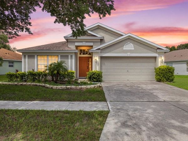 10234 HUNTERS HAVEN BOULEVARD , RIVERVIEW, FL 33578