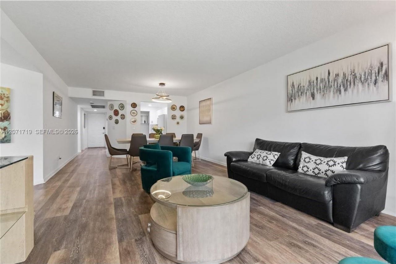 12750 SW 4th Ct , Unit 105J, Pembroke Pines, FL 33027 Photo