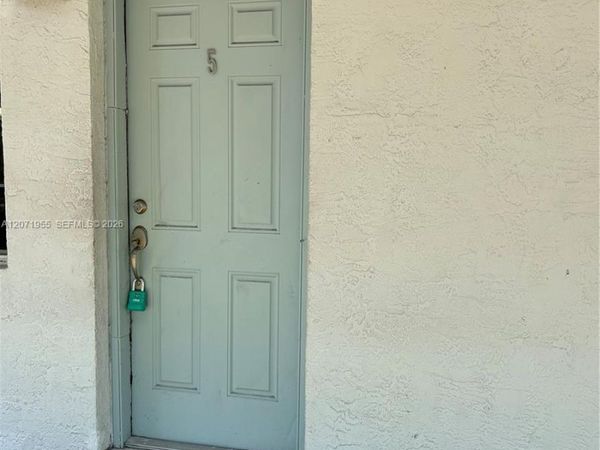 1925 Madison St , Unit 5, Hollywood, FL 33020