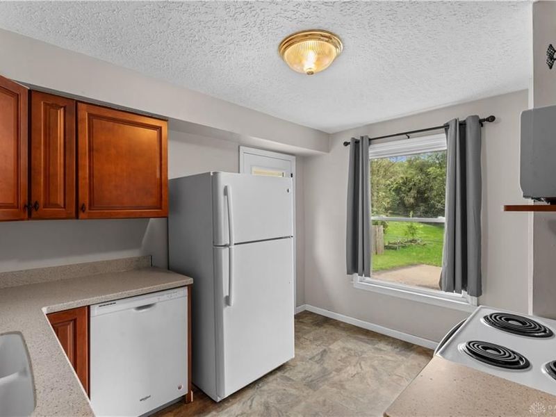 421 N Monroe Drive, Xenia, OH 45385 Photo 13