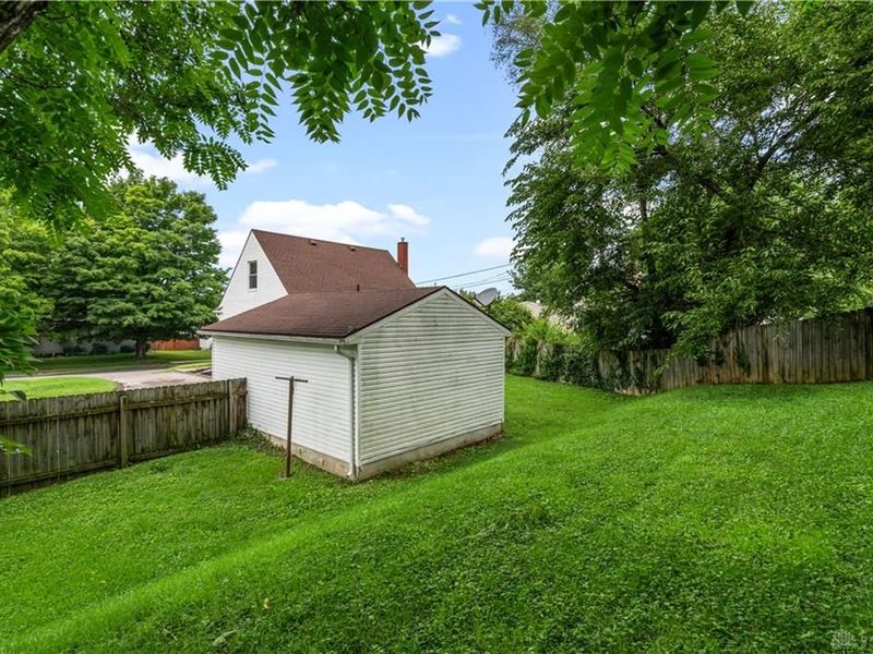 421 N Monroe Drive, Xenia, OH 45385 Photo 35